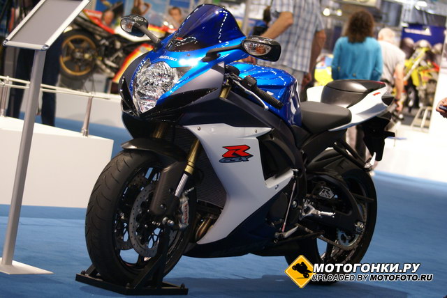 INTERMOT: Все о Suzuki GSX-R600 и 750 (2011)